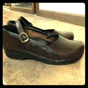 Sanita Mary Jane clogs